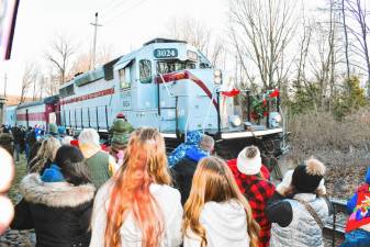 <b>A toy collection train arrives Saturday, Dec. 14 in Vernon</b>. The train also stopped in Sparta and Newfoundland. (Photo by Maria Kovic)