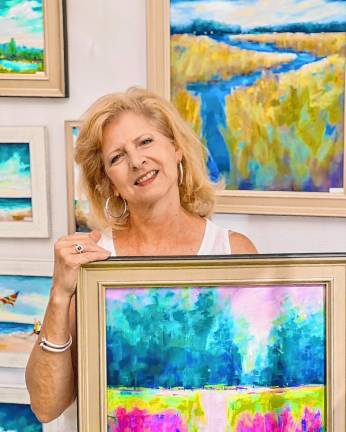 Sparta artist Donna Gratkowski will demonstrate painting with pastels Thursday, Oct. 10. (Photos rovided)