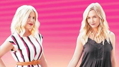 Jennie Garth, Tori Spelling plan 'ultimate girls night'