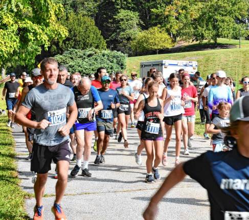 140 run in Branchville 5K