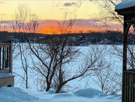 The sun sets Monday, Jan. 20 at Upper Greenwood Lake. (Photo by Denise von Wilke)