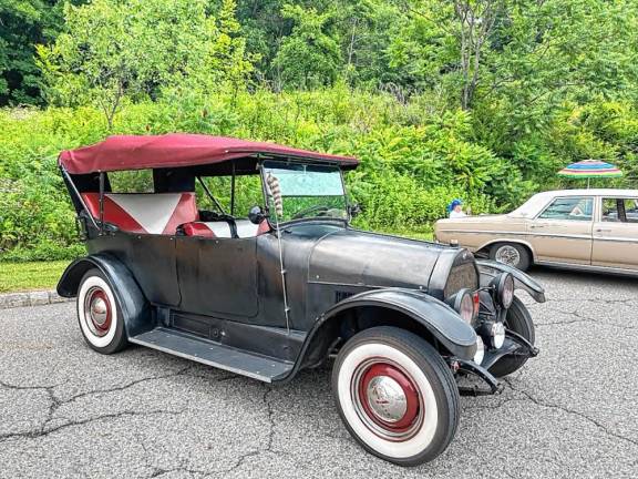 1917 Willys Overland.