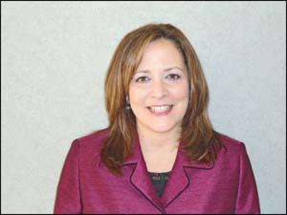 Muccia named bank HR director