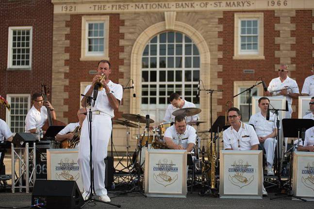 U.S. Navy Band Commodores. (Photo by Stephen Hassay)