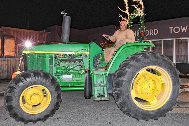 Photos: Christmas Lights Parade in Branchville