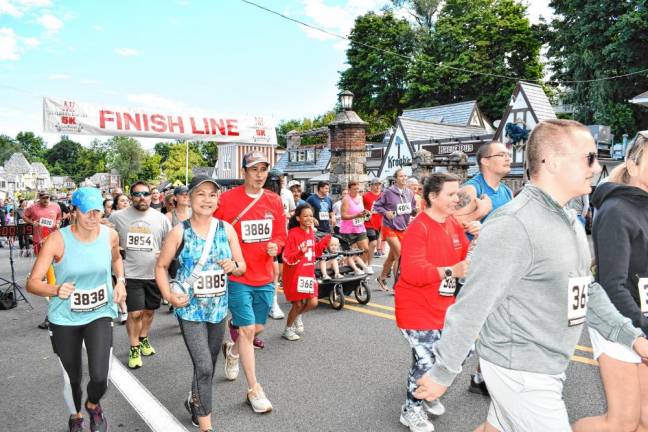 Stanhope man wins Labor Day 5K