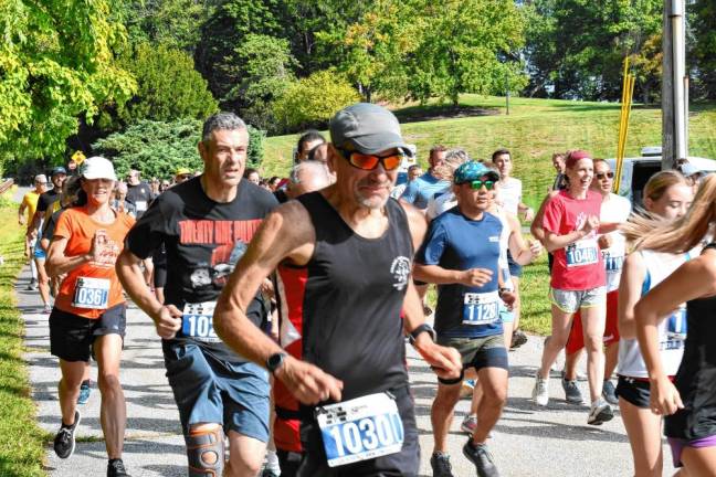 The third annual Branchville 5K, sponsored by the Fund Racing Alliance, supports the Mental Health Association in Newton. (Photos by Maria Kovic)