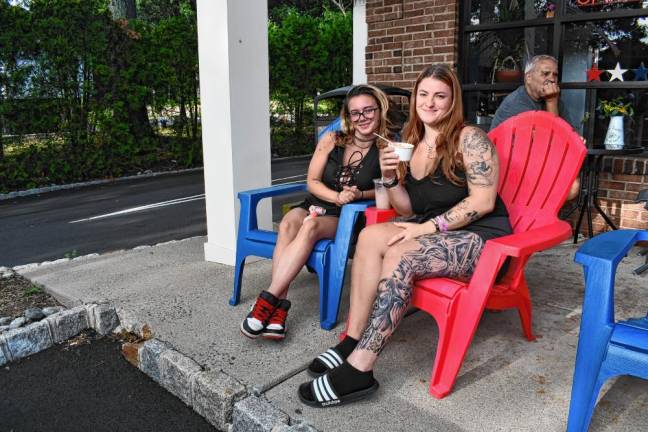 Emily Nunes of Stroudsburg, Pa., and Mackenzie Brammer of Flanders.