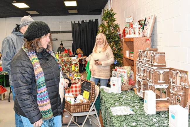 Photos: Back in Time Yuletide Stroll