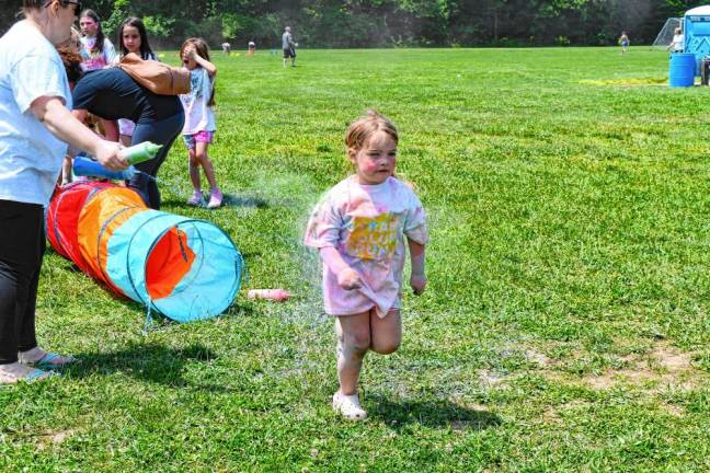 In addition to the run, there was an obstacle course.