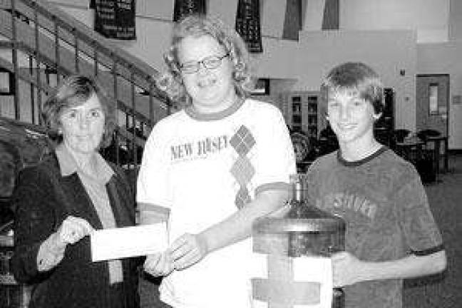 Junior high students donate funds