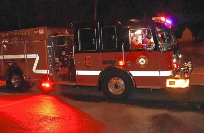 Santa arrives for the annual Christmas tree lighting.