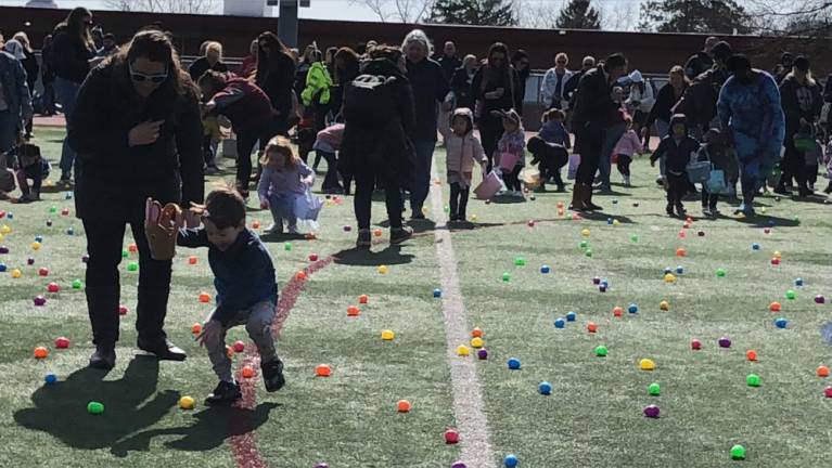 Easter egg hunt in Newton