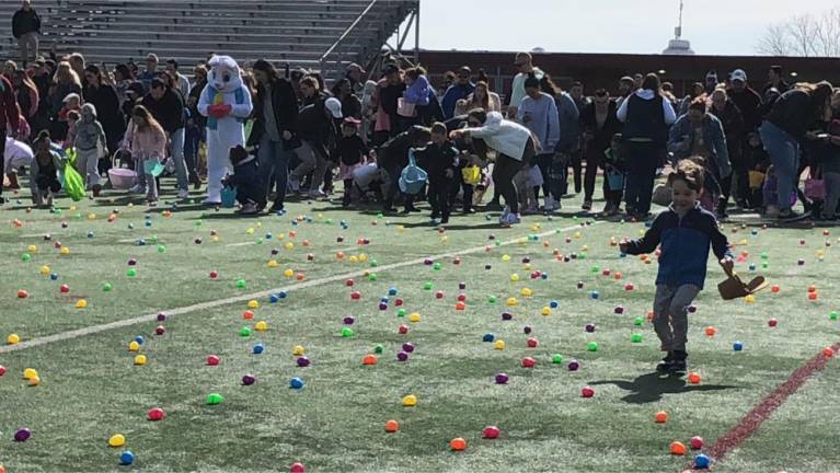 Easter egg hunt in Newton